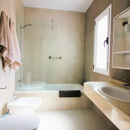 Casa Tabaiba Con Jardin Y Barbacoa Holiday home Tias