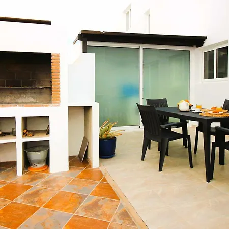 Casa Tabaiba Con Jardin Y Barbacoa * Tías